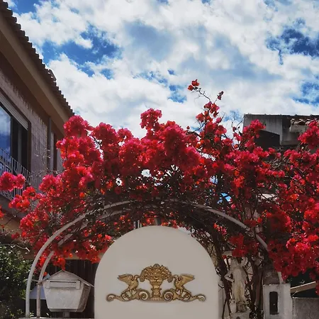 The Whole Villa, Near A Large Park And A Quiet Beach Barreiro (Setubal)