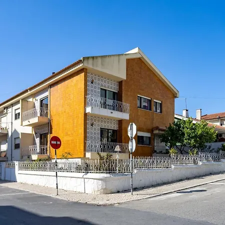 The Whole Villa, Near A Large Park And A Quiet Beach Vila *