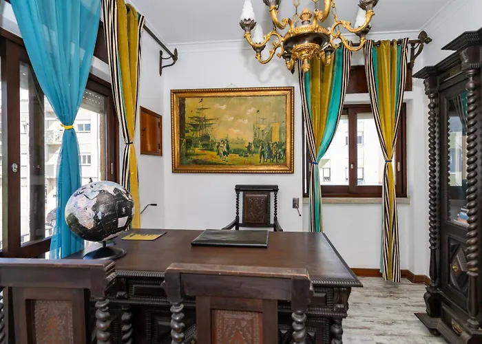 Вилла The Whole Villa, Near A Large Park And A Quiet Beach