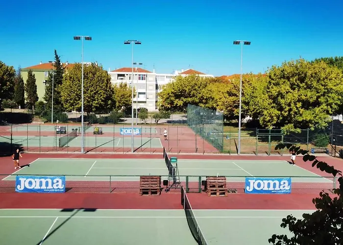 The Whole Villa, Near A Large Park And A Quiet Beach Вилла